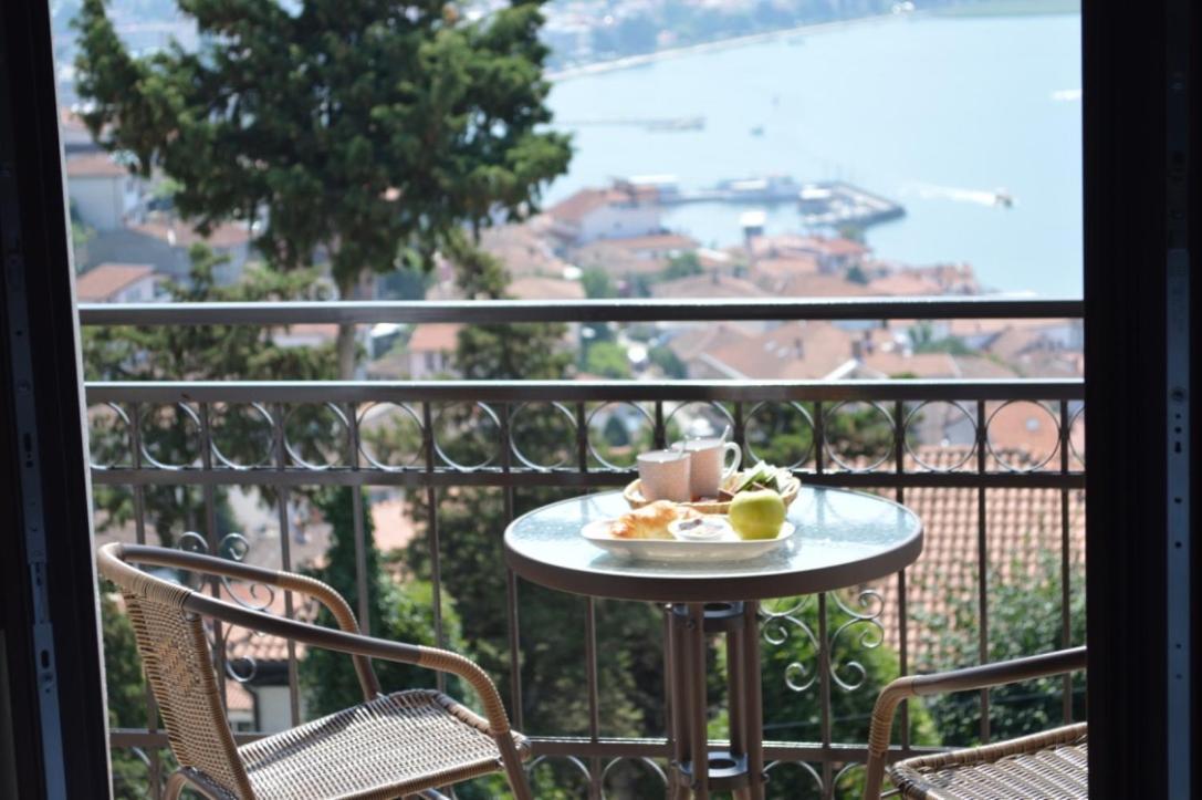 Villa Fortezza โอครีด ภายนอก รูปภาพ